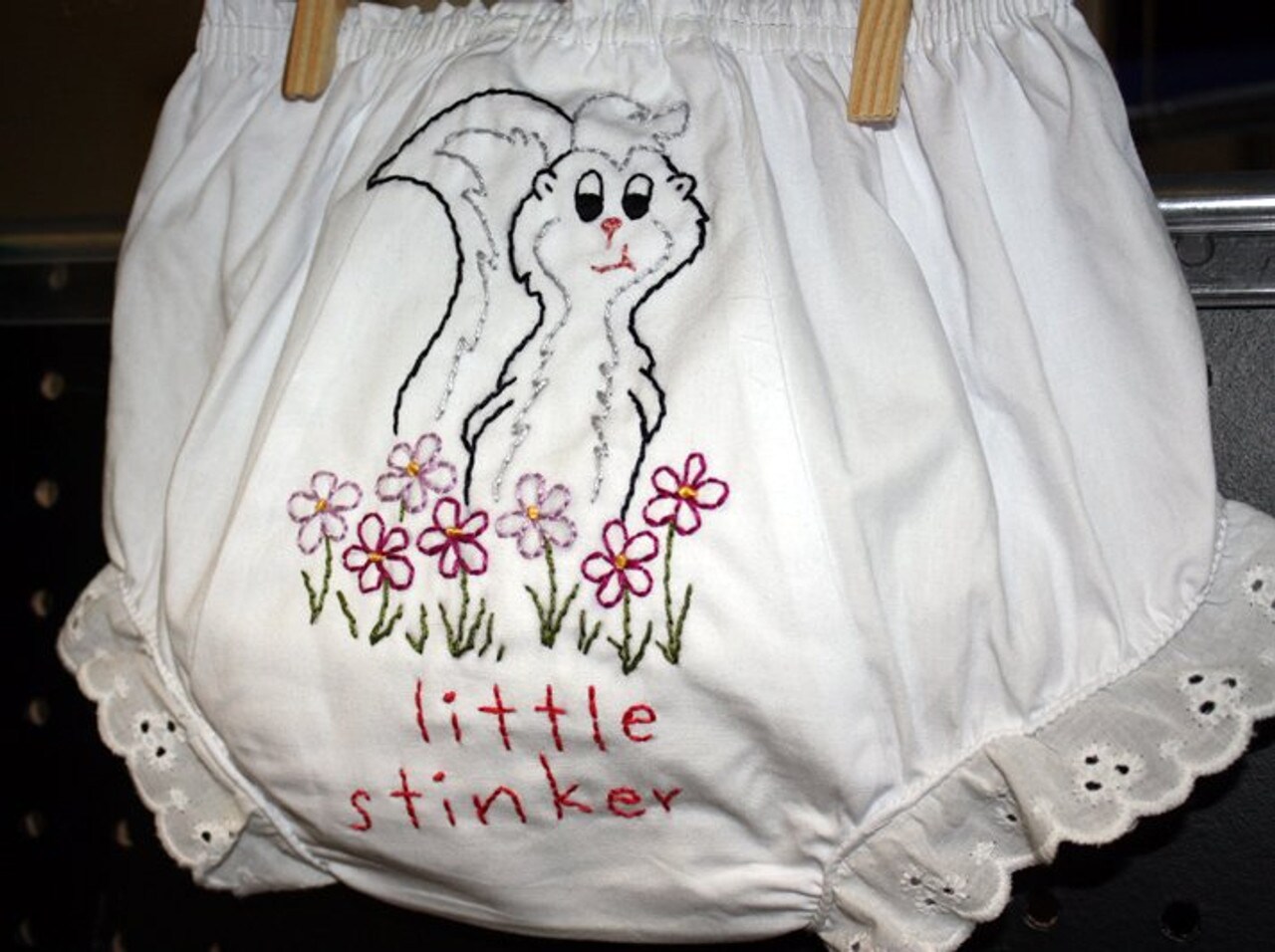 Stitchers Revolution Tiny Tots Designs SR16 embroidery iron on pattern - Image 2