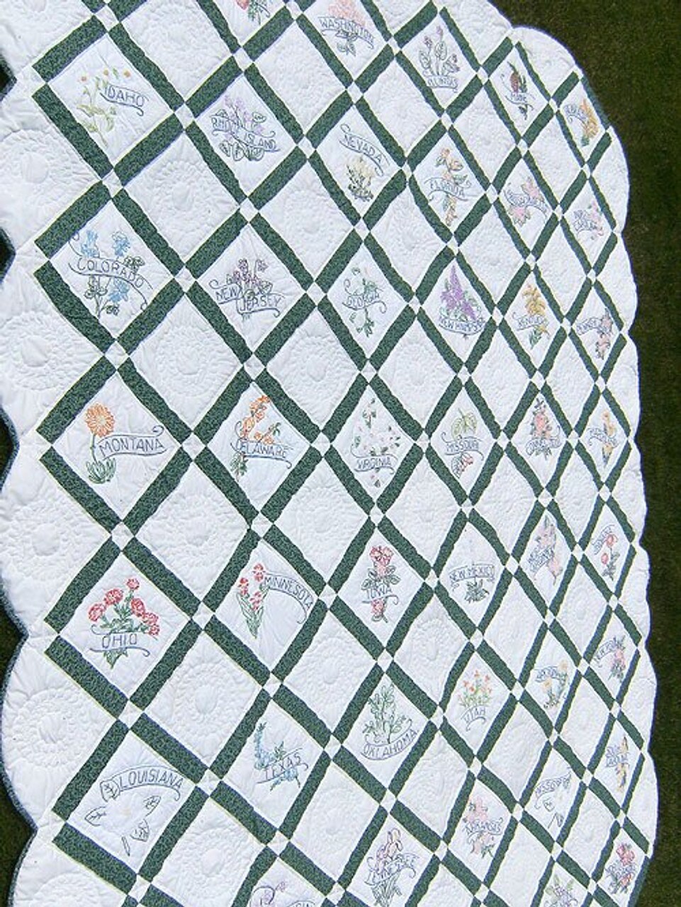 Aunt Martha's State Flowers 9901 embroidery iron on pattern - Image 2