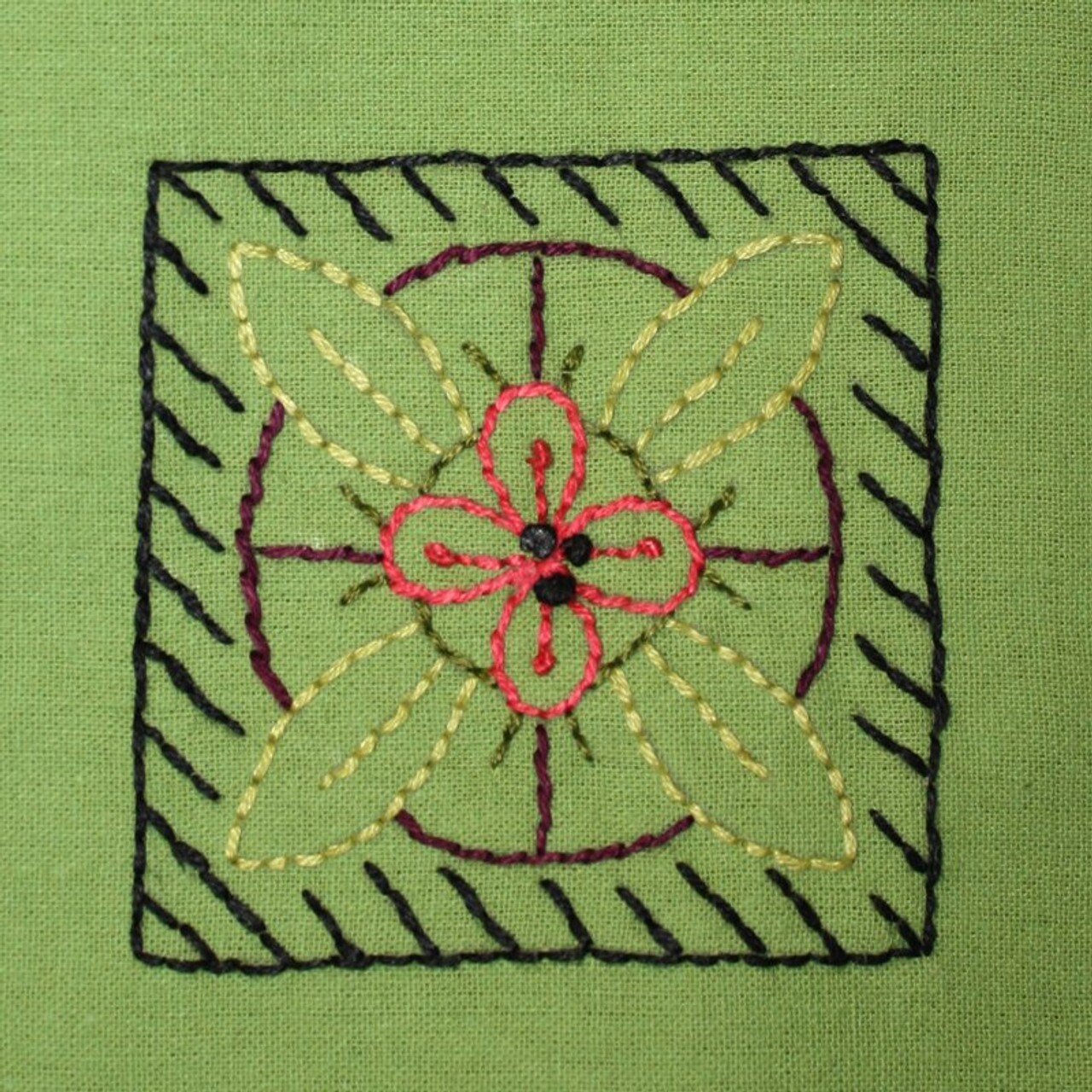 Stitcher's Revolution Modern Linens SR19 embroidery iron on pattern - Image 3
